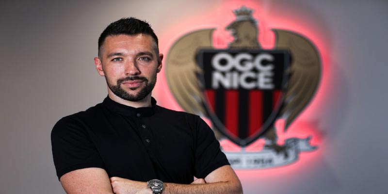 Francesco Farioli: The Rising Star Revolutionizing Football Coaching